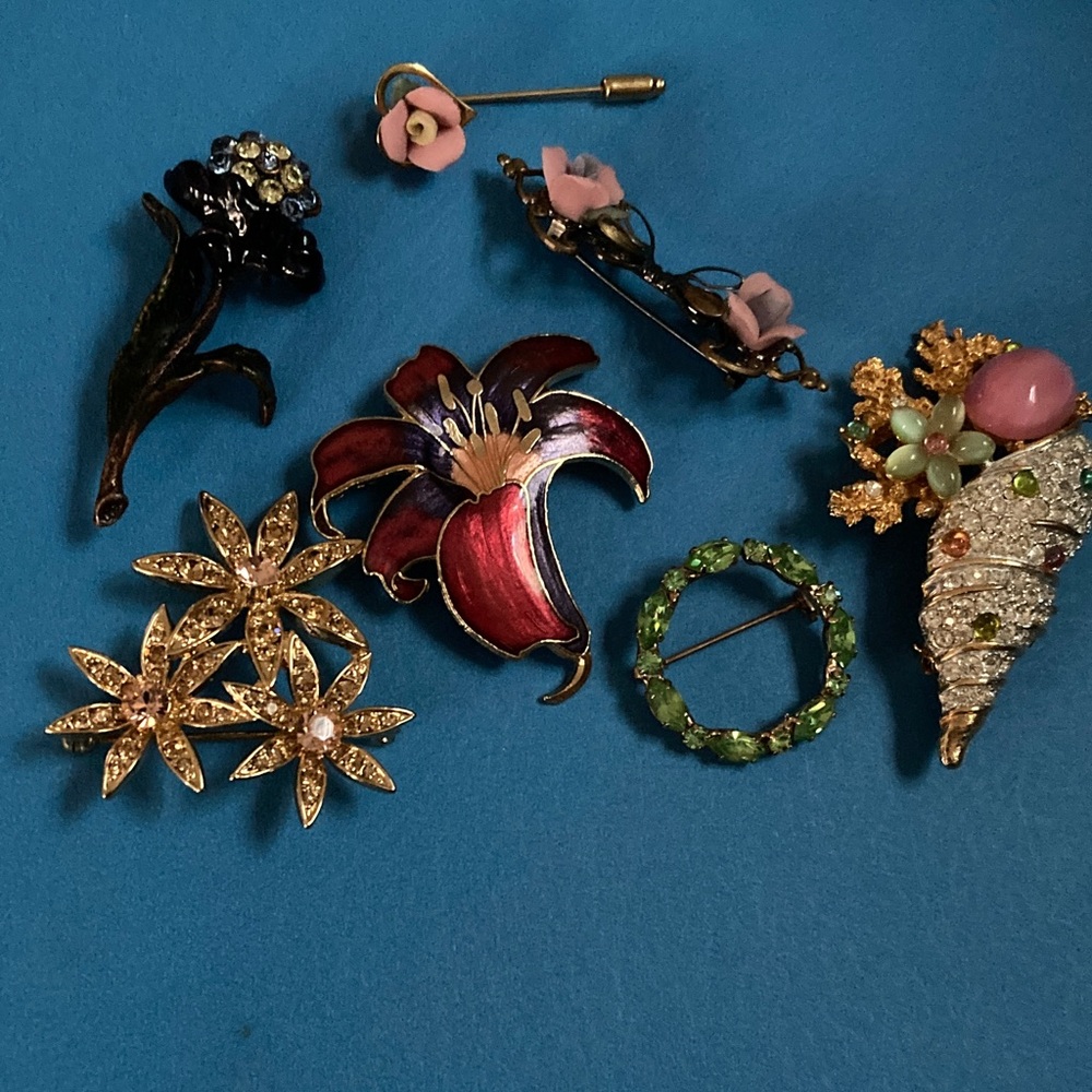 Floral Brooch Set Gold, Red,Green un mark good condition will sell separately